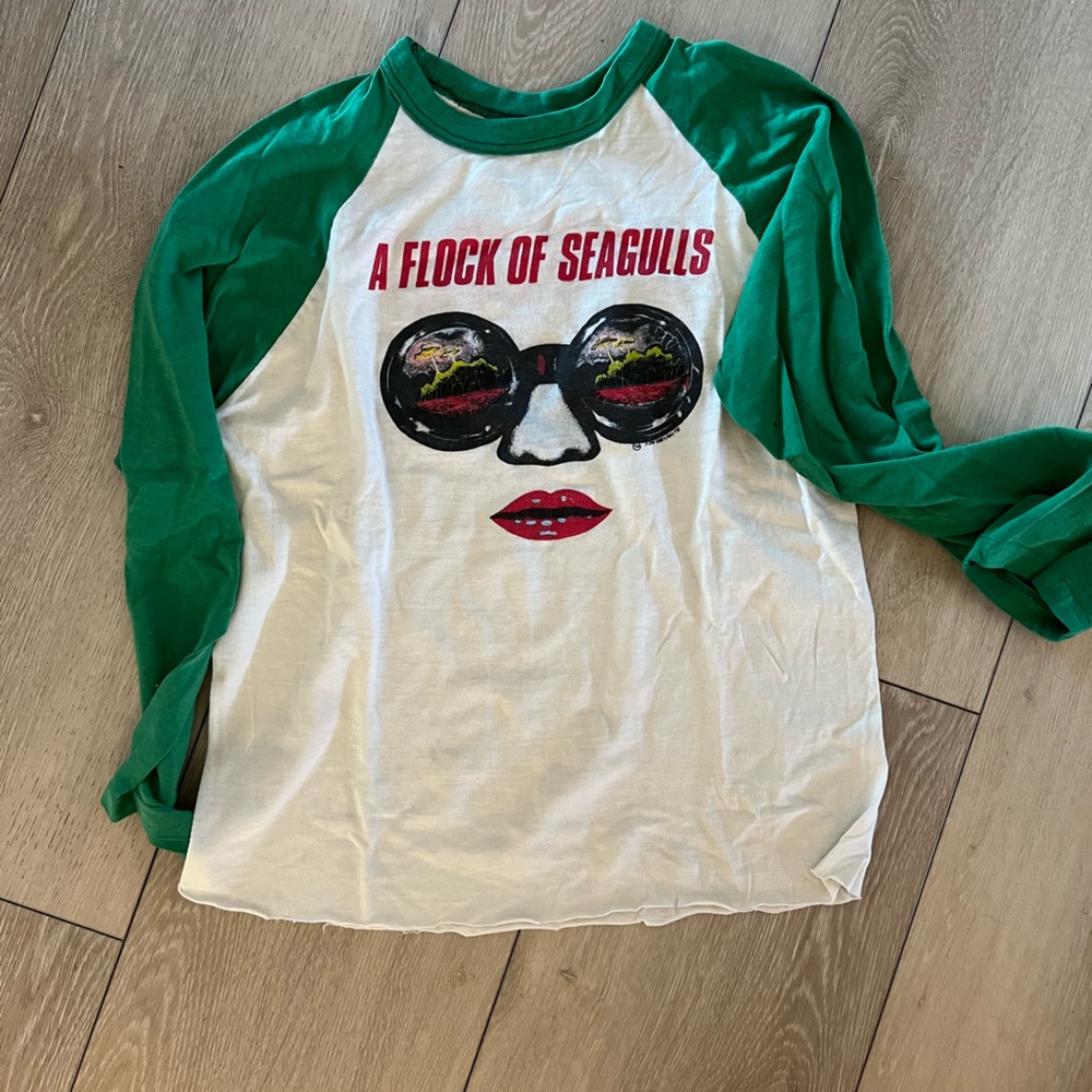 “A flock of seagulls” real vintage band tee 1982.
